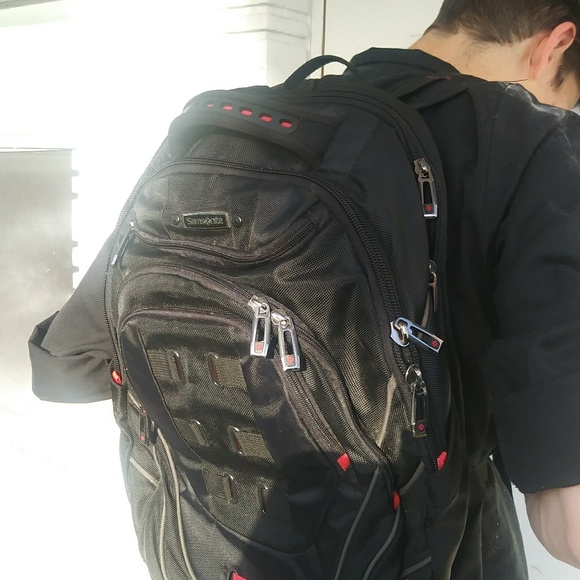 Samsonite Backpack - Picture 3 of 3